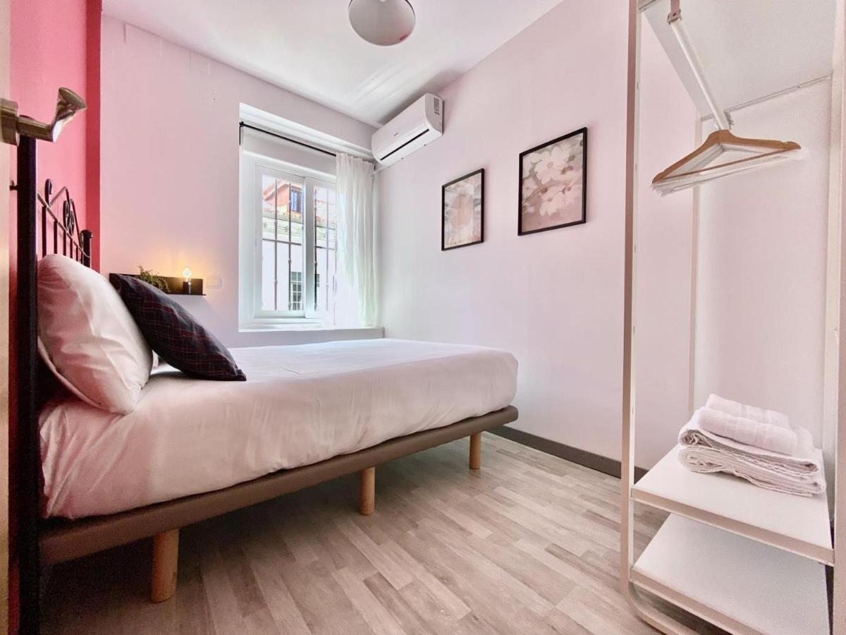Apartament Charming Puerta Del Sol Iii
